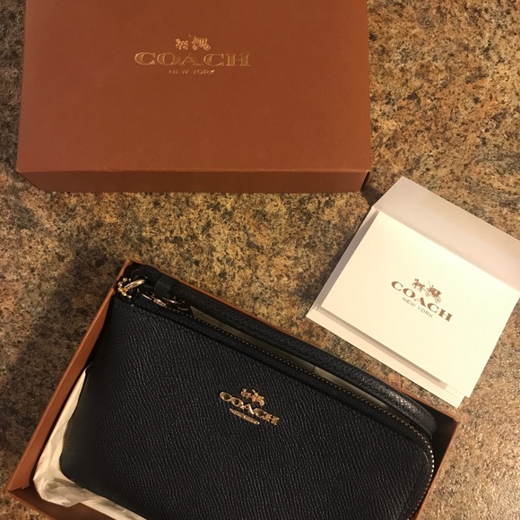 Coach Handbags - Brand new - Coach blue navy pouch 👝